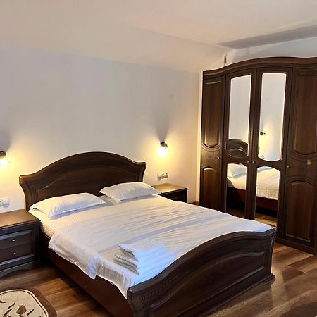 Casa Alexandra Villa Gales Екстериор снимка